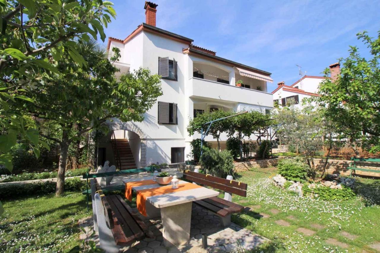 Apartment In Porec/istrien 10193